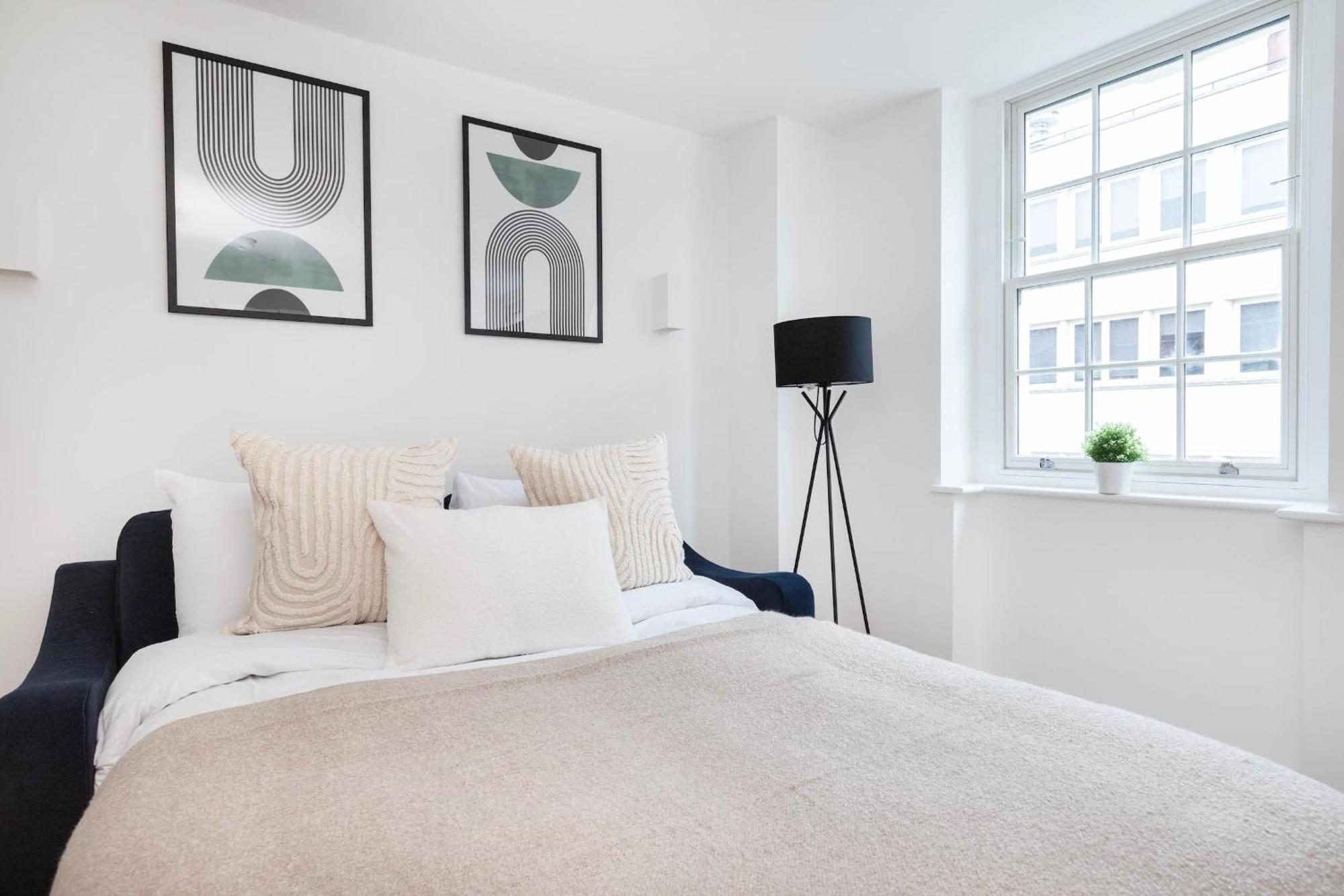 Fitzrovia With Balcony - Cityapartmentstay London Exteriör bild