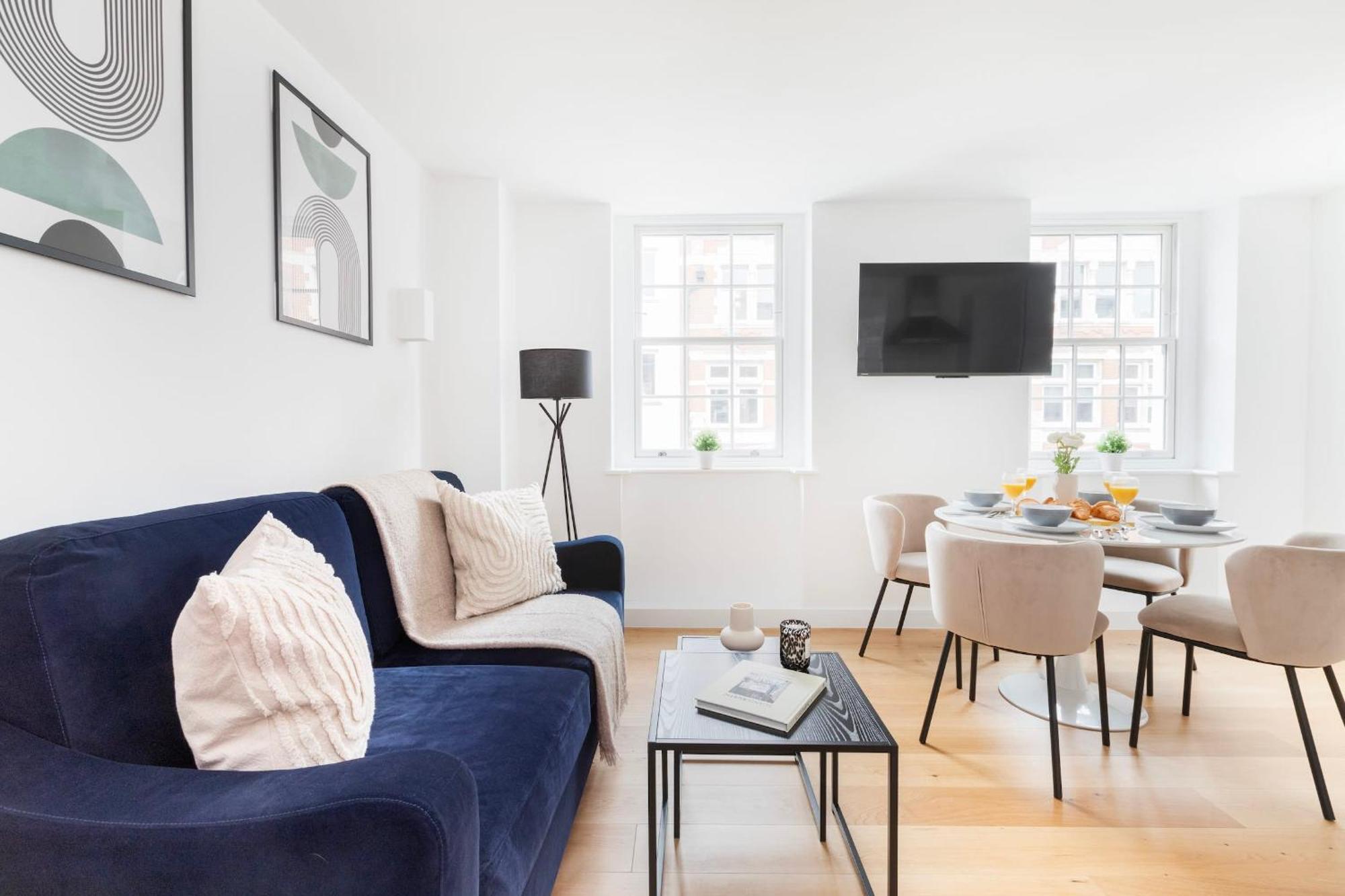 Fitzrovia With Balcony - Cityapartmentstay London Exteriör bild