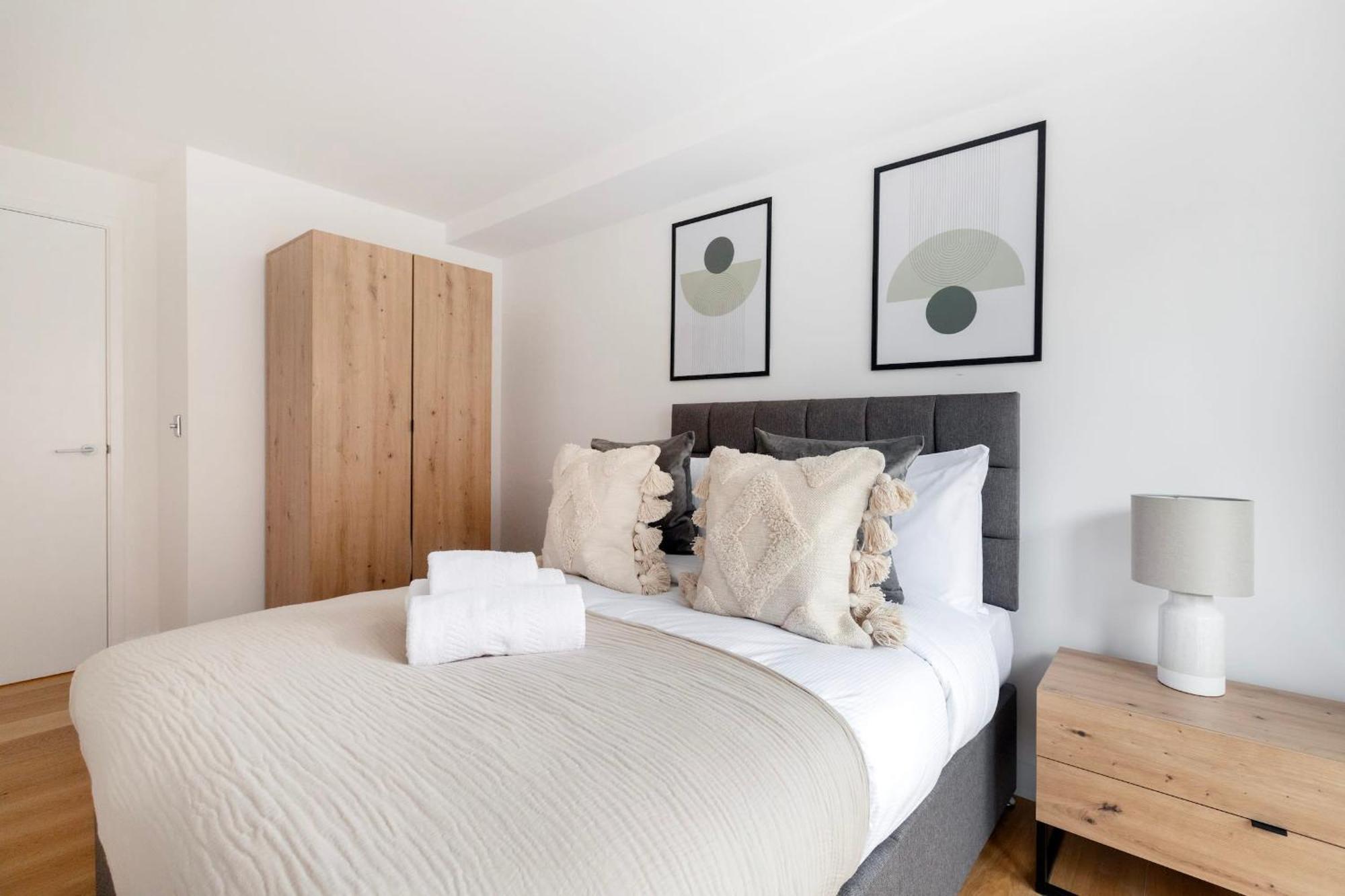 Fitzrovia With Balcony - Cityapartmentstay London Exteriör bild