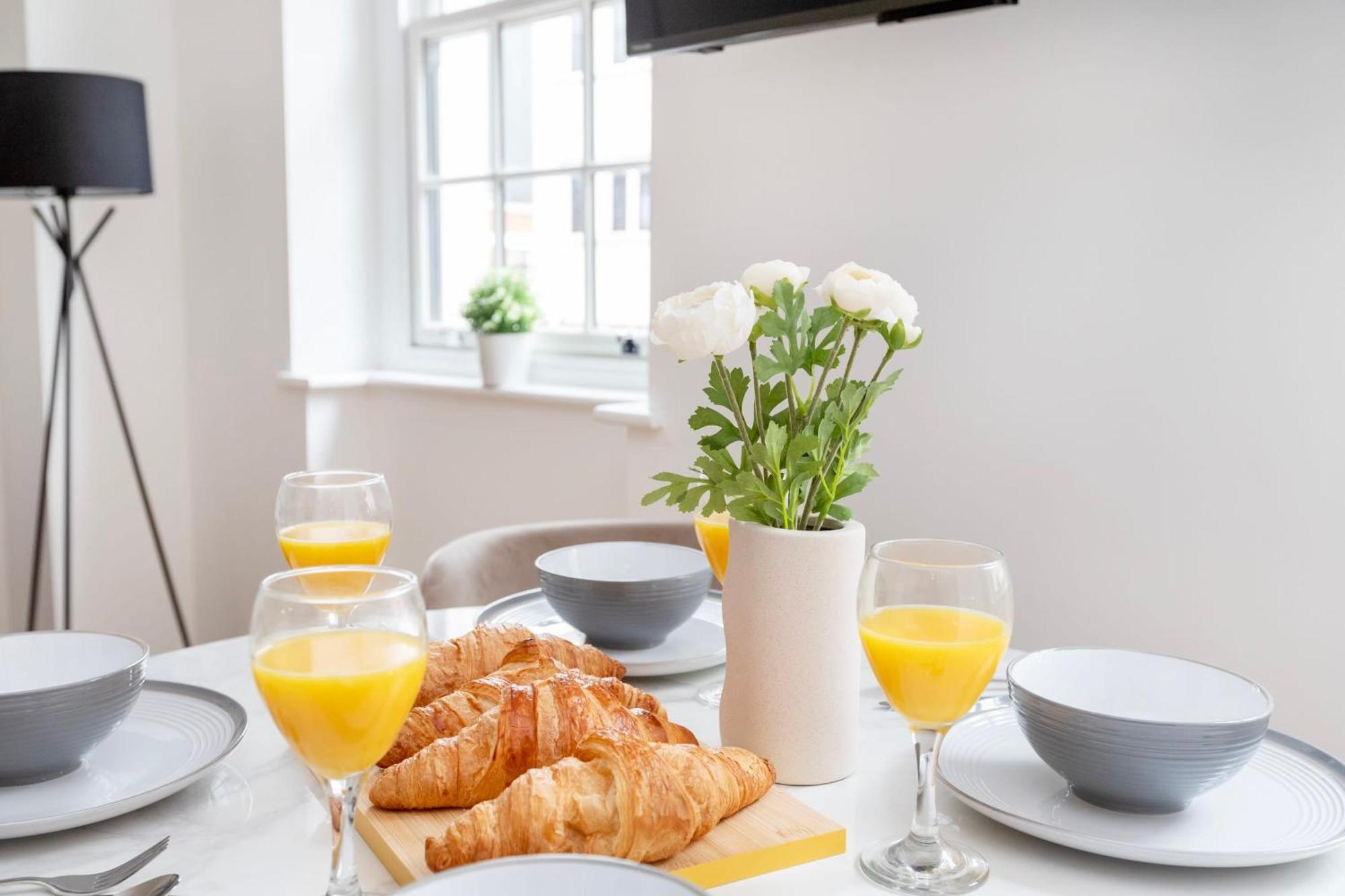 Fitzrovia With Balcony - Cityapartmentstay London Exteriör bild